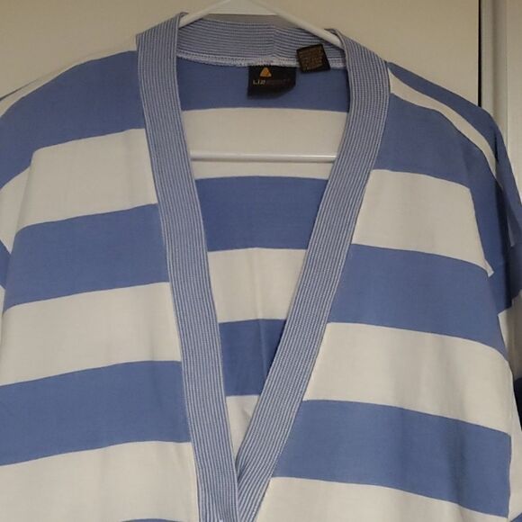 Retro Liz Sport Cardigan  - Picture 2 of 5